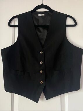 Classic Black Button-Front Vest - Women's Jacket & Coat